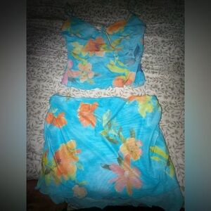 WHITE FOX  Mini Skirt & Perfect Symphony Crop Sky Blue Floral